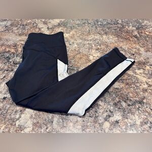 ZYIA Black Activewear Leggings